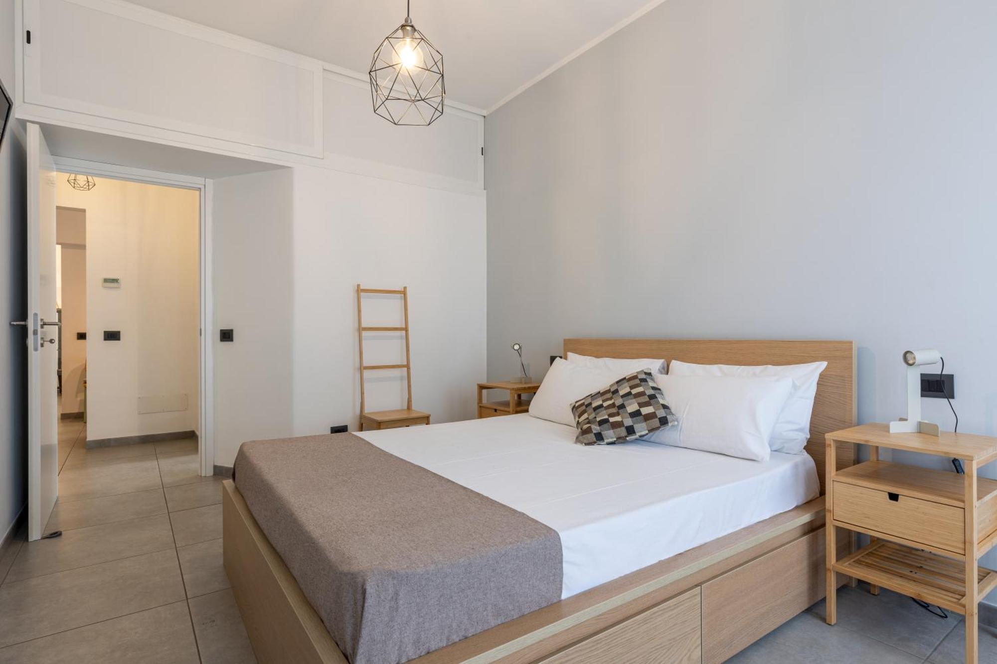 Apartment Urban Light House -10 Minuti Dalla Metro